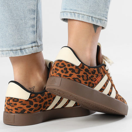 Adidas Performance - Zapatillas Mujer VL Court 3.0 KK4668 Bronce Oscuro Crema Blanco Goma 5