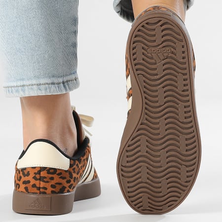 Adidas Performance - Zapatillas Mujer VL Court 3.0 KK4668 Bronce Oscuro Crema Blanco Goma 5