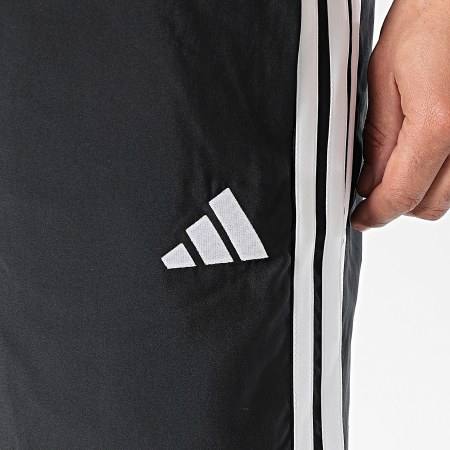 Adidas Sportswear - Short Jogging A Bandes 3 Stripes Chelsea JW1911 Noir Blanc