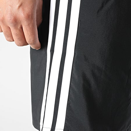 Adidas Sportswear - Short Jogging A Bandes 3 Stripes Chelsea JW1911 Noir Blanc
