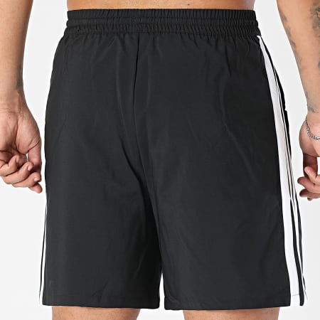 Adidas Sportswear - Short Jogging A Bandes 3 Stripes Chelsea JW1911 Noir Blanc