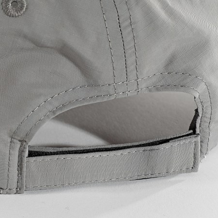 BOSS - Gorra Lach 50535236 Gris