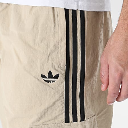 Adidas Originals - Pantalón Cargo con Bandas 3 Stripes KD4098 Beige
