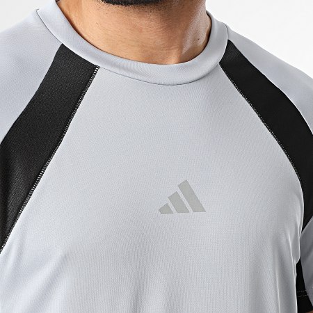 Adidas Sportswear - Tee Shirt Tech App KE4889 Gris Réfléchissant