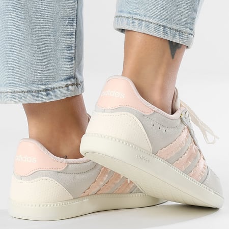Adidas Sportswear - Baskets Femme Breaknet Sleek IH1390 Core White Blush Pink Off White