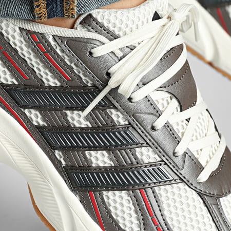 Adidas Sportswear - Baskets Technochaos 2000 HQ7283 Core White Trace Grey Metallic Better Scarlet