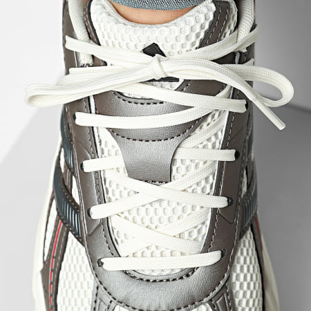 Adidas Sportswear - Baskets Technochaos 2000 HQ7283 Core White Trace Grey Metallic Better Scarlet