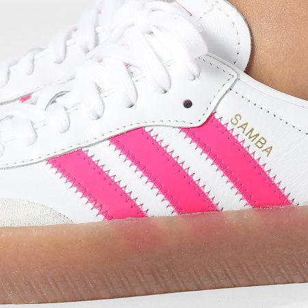Adidas Originals - Baskets Femme Sambae J JP9532 Footwear White Shock Pink Gold Metallic