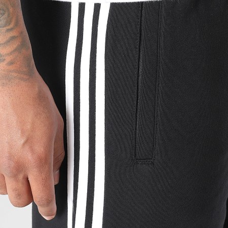 Adidas Originals - Short Jogging A Bandes 3 Stripes KE3566 Noir Blanc