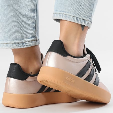 Adidas Sportswear - Baskets Femme Barreda JP5958 Sandy Pink Metallic Core Black Gum 3