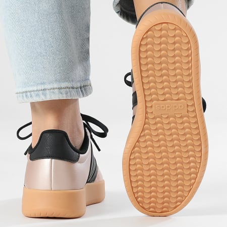 Adidas Sportswear - Baskets Femme Barreda JP5958 Sandy Pink Metallic Core Black Gum 3