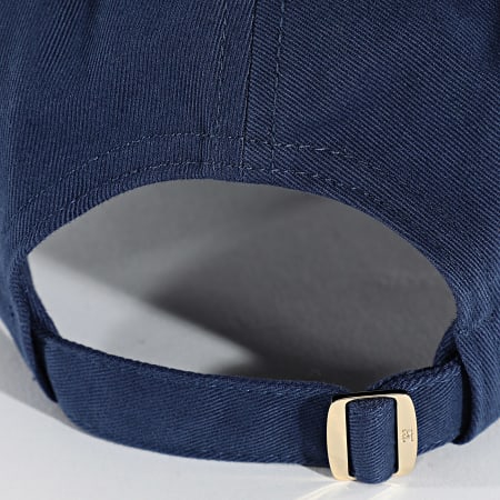 Tommy Hilfiger - Gorra Mujer Elevated Chic 7631 Azul Marino Dorado
