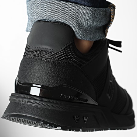 EA7 Emporio Armani - Zapatillas 7X000656-AF13550 Triple Negro