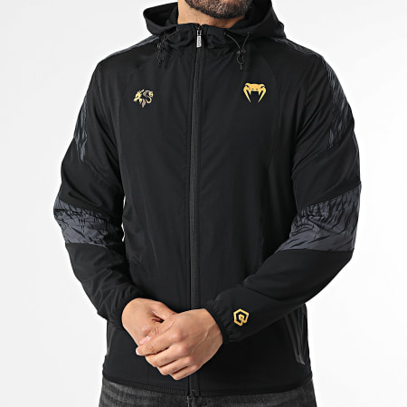 Venum - Chaqueta Capucha Cremallera Venum x Chimaev 06003 Negro Dorado