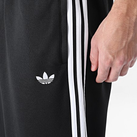 Adidas Originals - Pantalon Jogging A Bandes Loose TP KC8534 Noir Blanc