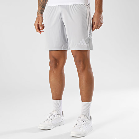 Adidas Sportswear - Short Jogging A Bandes Tiro 26 KA8781 Gris Blanc