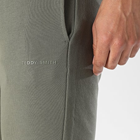 Teddy Smith - Short Jogging Narky 10416771D Vert Kaki