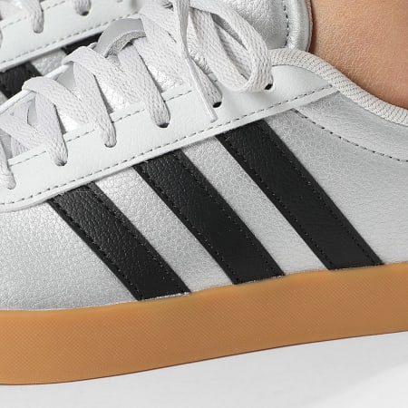 Adidas Performance - Zapatillas Mujer VL Court 3.0 K IH3945 Plateado Metálico Negro Núcleo Gris Sólido Claro