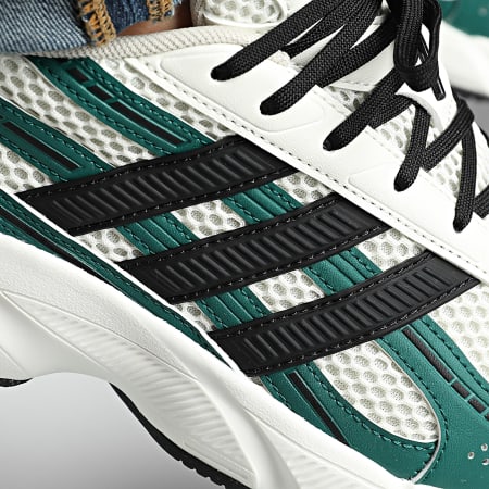 Adidas Sportswear - Baskets Technochaos 2000 HQ7288 Off White Core Black Collegiate Green