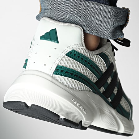 Adidas Sportswear - Baskets Technochaos 2000 HQ7288 Off White Core Black Collegiate Green