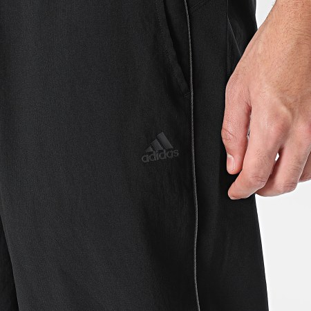 Adidas Sportswear - Pantalon Jogging F50 KE0742 Noir