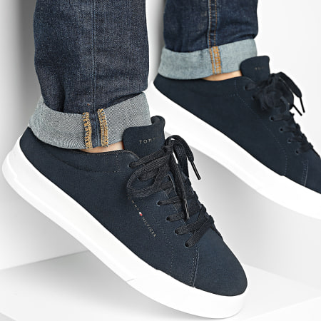 Tommy Hilfiger - Baskets Court Core Suede 5716 Desert Sky