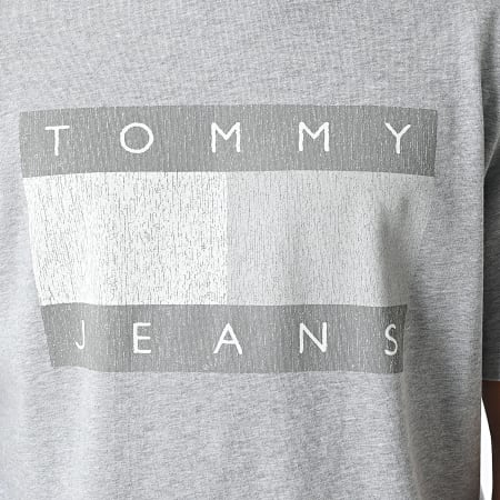 Tommy Jeans - Tee Shirt Oversize 90s Distressed Flag 2463 Gris Chiné