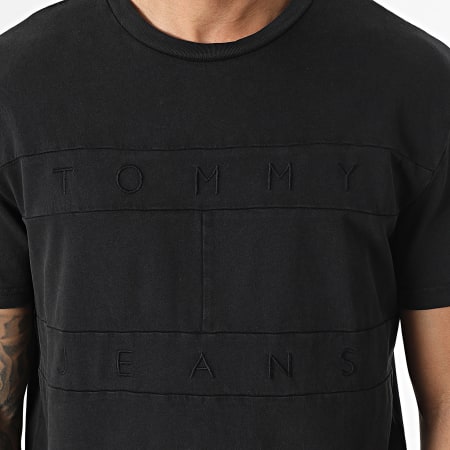 Tommy Jeans - Tee Shirt Tonal Flag 2312 Noir