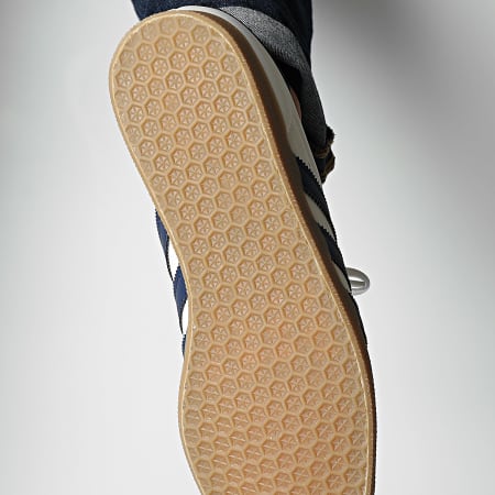 Adidas Originals - Baskets Gazelle JI0209 Cloud White Dark Blue Gum 4