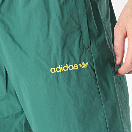 Adidas Originals - Pantalon Jogging Santiago KE3429 Vert Jaune Noir