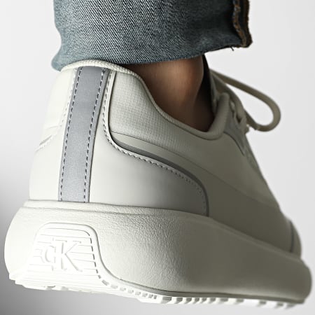 Calvin Klein - Baskets City Runner Laceup Tech Mix 2045 Oyster Mushroom Vaporous Silver