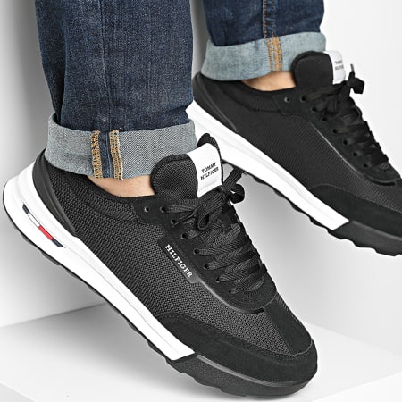 Tommy Hilfiger - Baskets Nu Retro Runner Seasonal 5722 Black