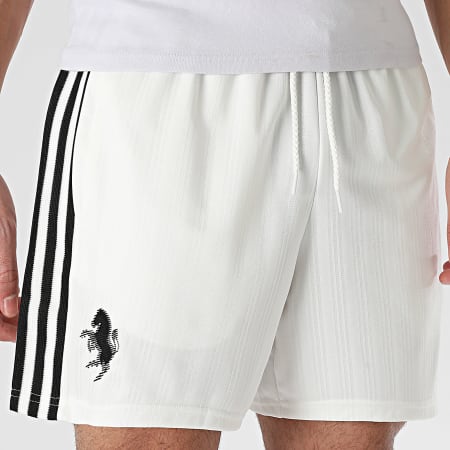 Adidas Sportswear - Short Jogging A Bandes Juventus KB4451 Beige Clair Noir