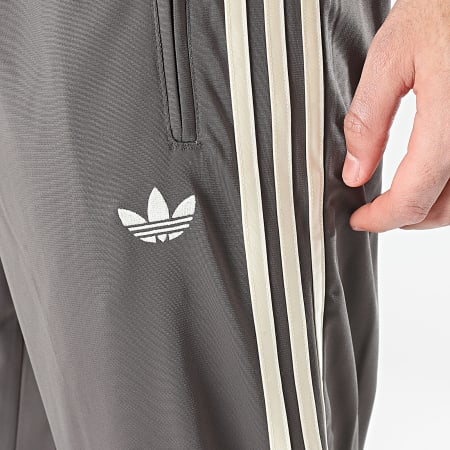 Adidas Originals - Pantalon Jogging A Bandes Firebird KE1650 Gris Antrhacite
