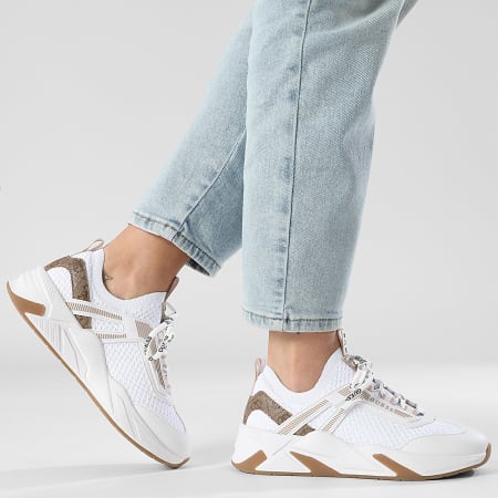 Guess - Baskets Femme FLPGENFAM12 White
