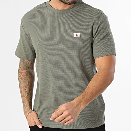 Calvin Klein - Tee Shirt Waffle 008G Vert Kaki