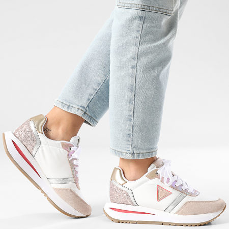 Guess - Baskets Femme FLPEAGFAB12 Multi