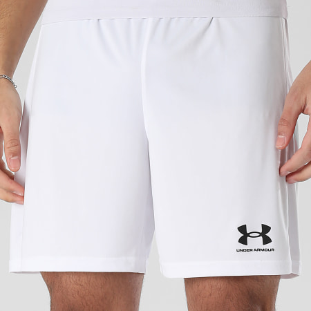 Under Armour - Short Jogging Challenger 1372691 Blanc