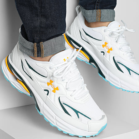 Under Armour - Baskets UA Apparition Tech 6005280 White Greeb