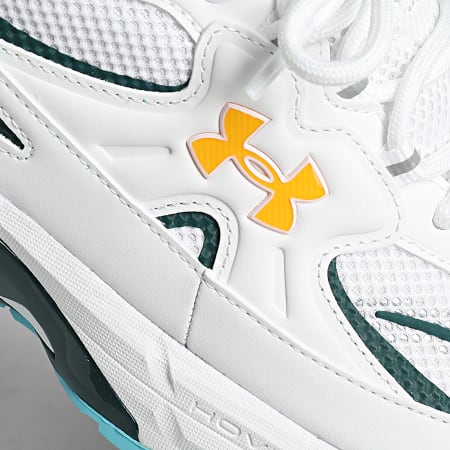 Under Armour - Baskets UA Apparition Tech 6005280 White Greeb