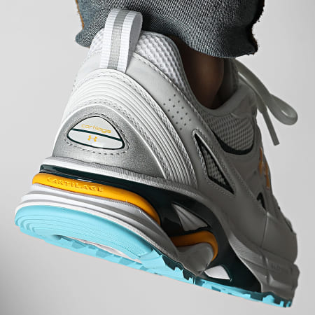 Under Armour - Baskets UA Apparition Tech 6005280 White Greeb