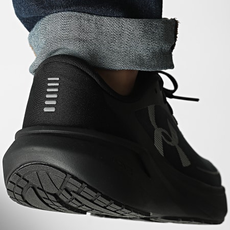 Under Armour - Baskets Velociti Pace 6009107 Black