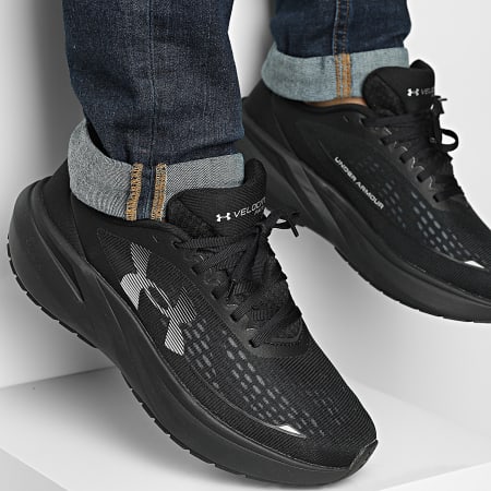 Under Armour - Baskets Velociti Pace 6009107 Black