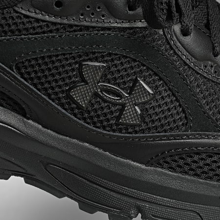 Under Armour - Baskets Tech Runner 6011293 Black