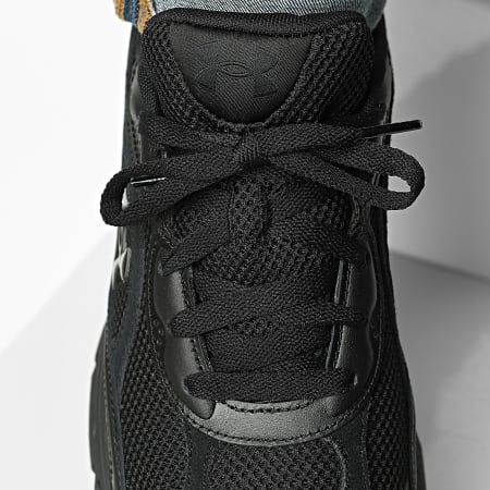Under Armour - Baskets Tech Runner 6011293 Black