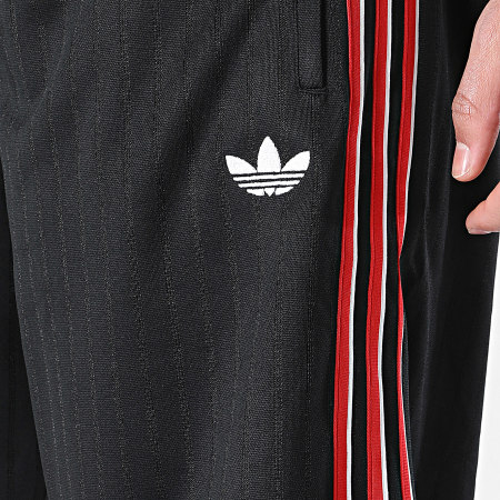 Adidas Originals - Short Jogging A Bandes Firebird KS5505 Noir Rouge