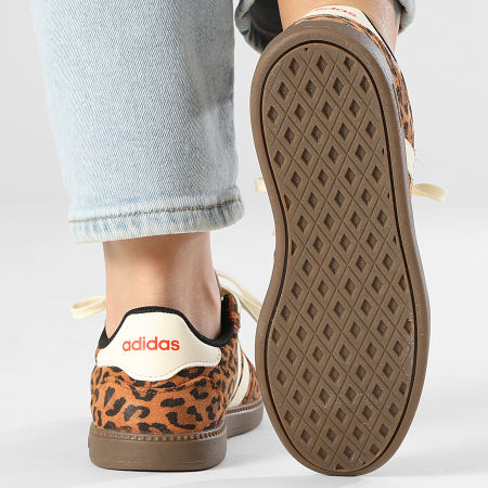 Adidas Sportswear - Baskets Femme Breaknet Sleek KK4670 Dusky Bronze Cream White Gum 5