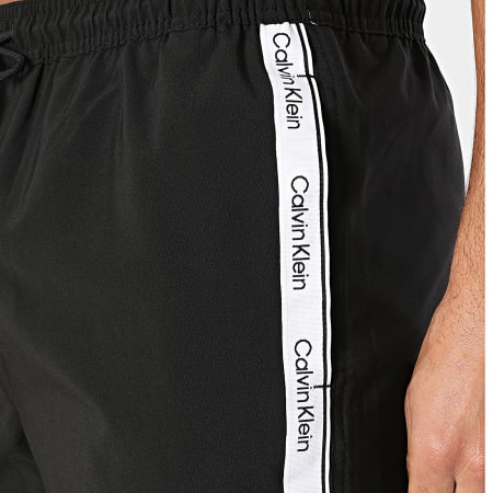 Calvin Klein - Short De Bain A Bandes 5 In Core 61002 Noir