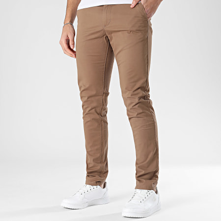 Tiffosi - Pantalon Chino Slim 10036813 Marron