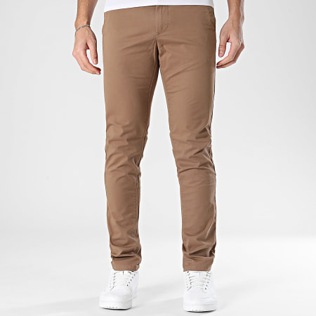 Tiffosi - Pantalon Chino Slim 10036813 Marron